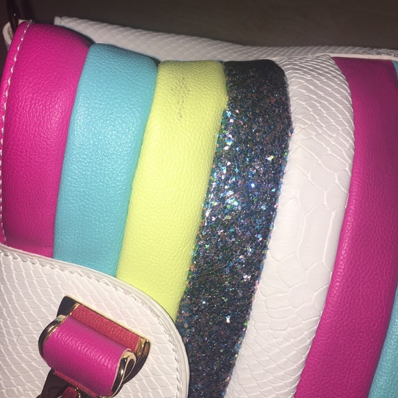 Betsey Johnson Rainbow Cupcake Purse - Picture 6 of 6